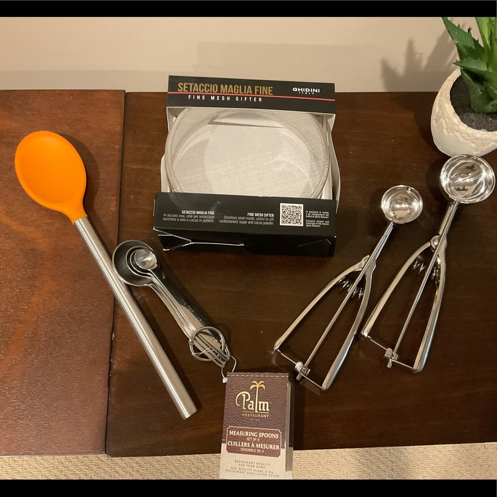 Assorted Cookie & Cake Baking Tools 🍪 🍰